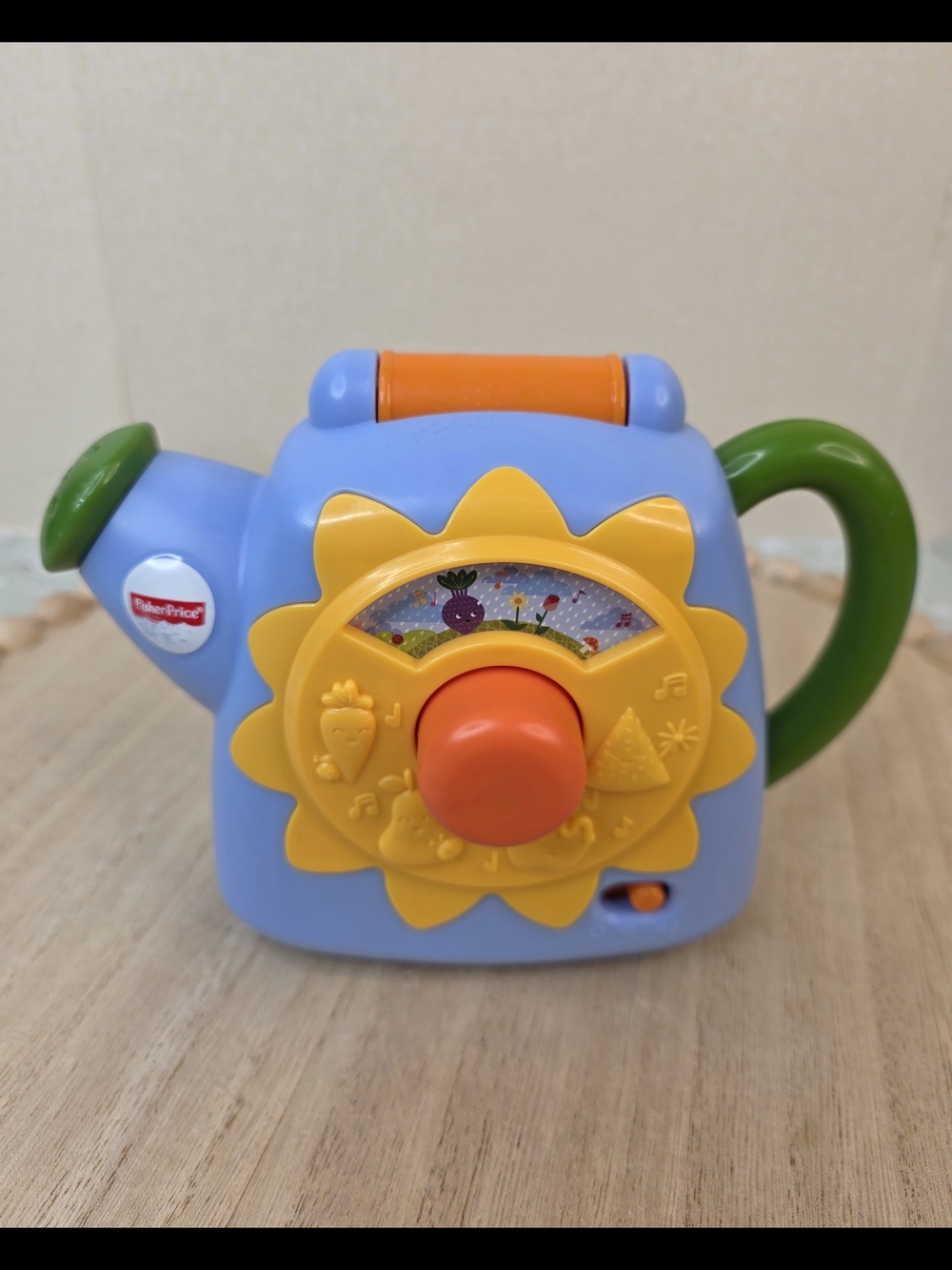 Fisher-Price Tiny Garden On The Go Tunes